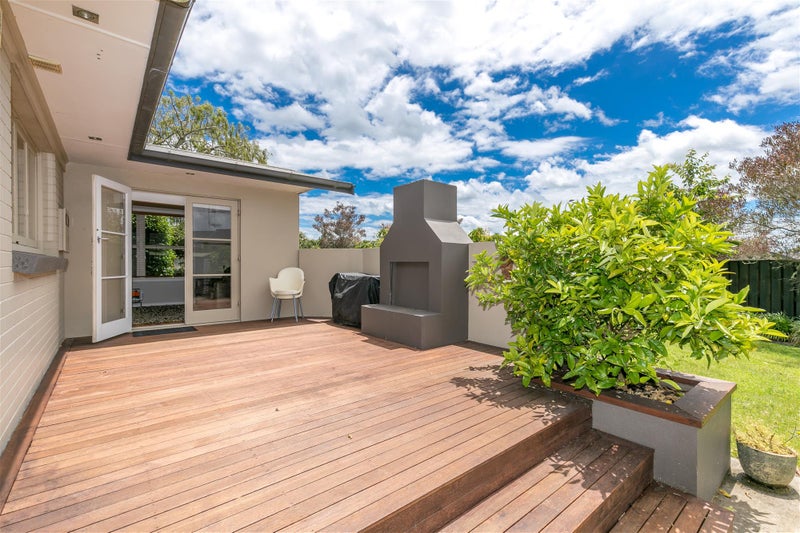 7 Pulham Crescent, Queenwood, Hamilton - Carousel 2