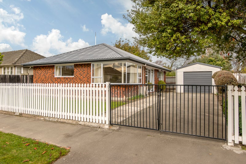 18 Hillary Crescent, Upper Riccarton, Christchurch - Carousel 2