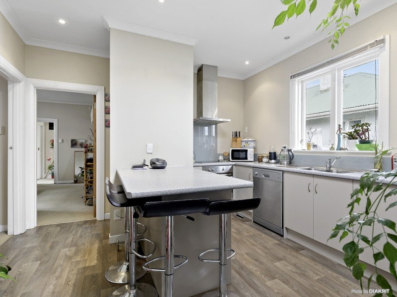21 Aparima Avenue, Miramar, Wellington - Carousel 2