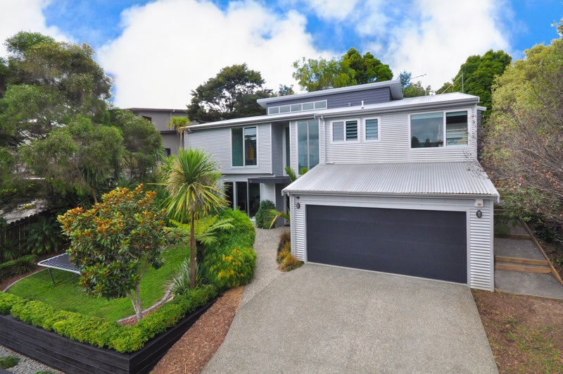 10 Springwater Vale, Unsworth Heights, Auckland - Carousel 2