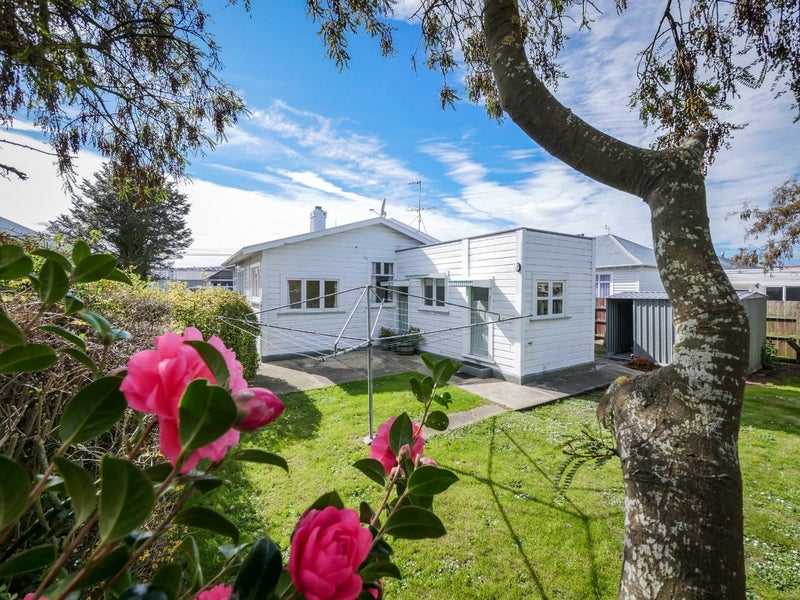 60 Cavell Street, Musselburgh, Dunedin - Carousel 1