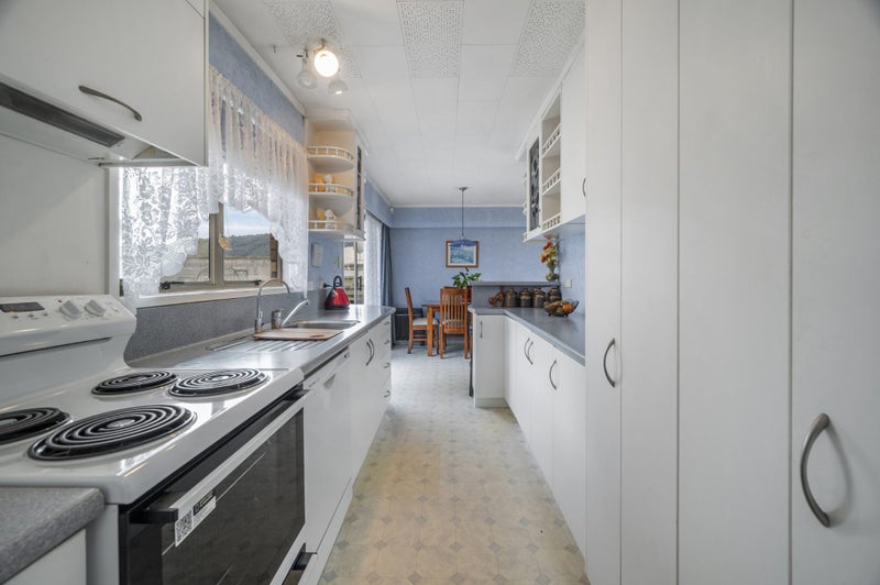 16 Castor Place, Sunnybrook, Rotorua - Carousel 2