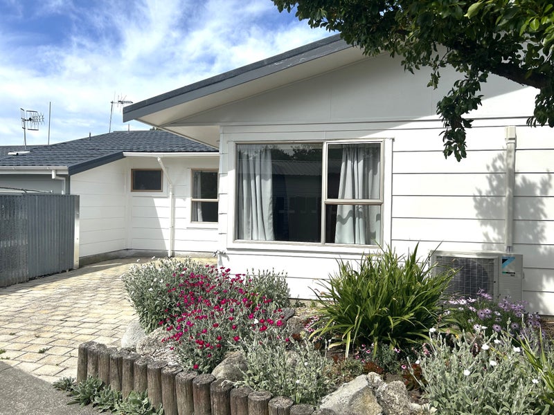 2/17 Ranfurly Street, Tamatea, Napier - Carousel 1