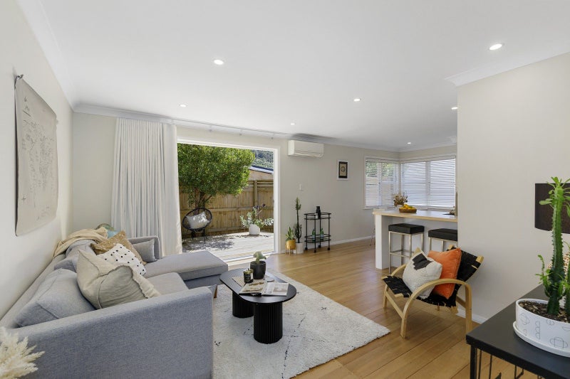 24 Mcleod Street, Elderslea, Upper Hutt - Carousel 2