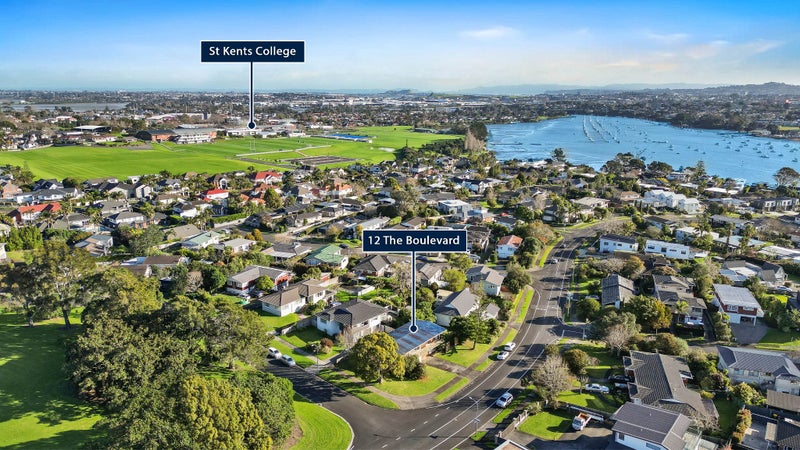 12 The Boulevard, Sunnyhills, Auckland - Carousel 2