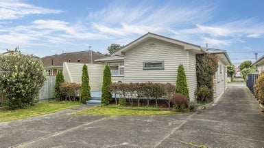 37 Glamis Avenue, Strathmore Park, Wellington - Carousel 1