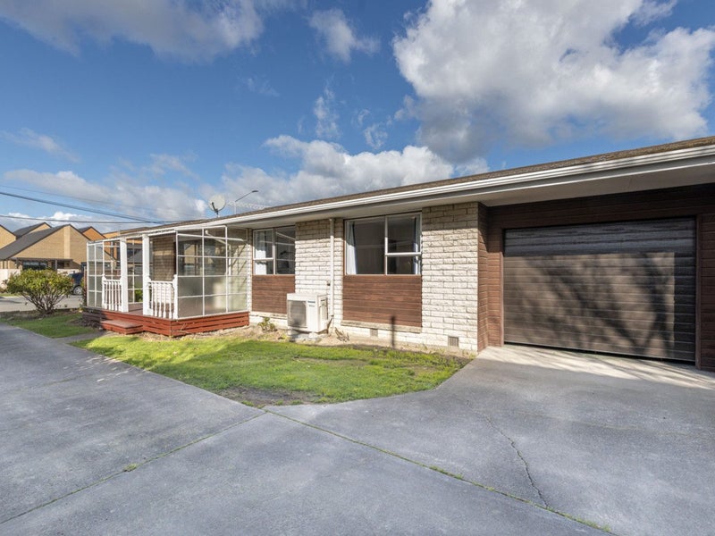1/18 Steadman Road, Broomfield, Christchurch - Carousel 1