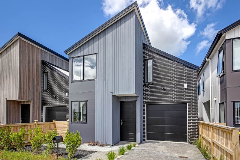 14 Zadar Street, Kumeu - Carousel 1