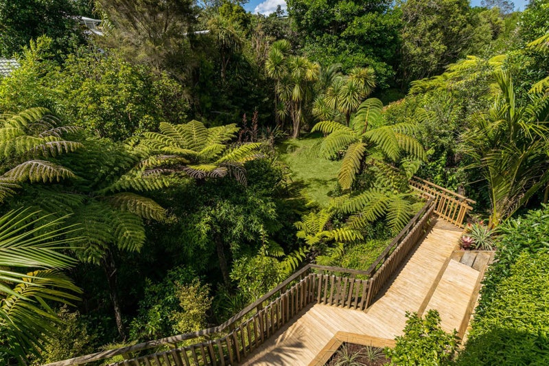 2/15 Sunburst Lane, Torbay, Auckland - Carousel 2