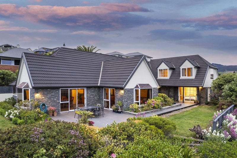 3 Lucknow Place, Cashmere, Christchurch - Carousel 1