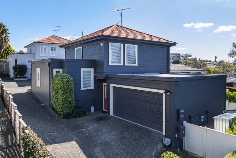 51A Sierra Street, Glendowie, Auckland - Carousel 2