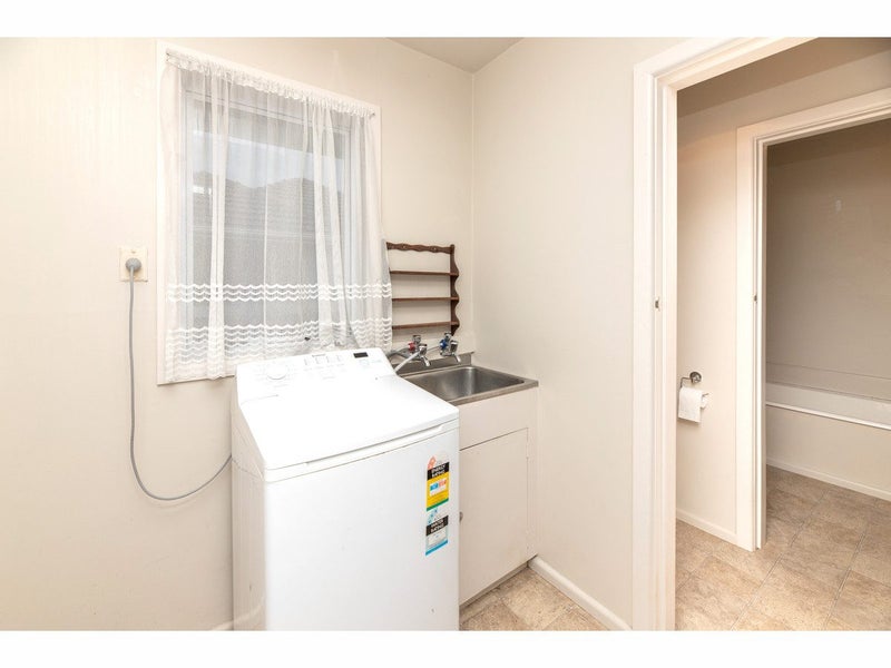 18 Everest Street, Burnside, Christchurch - Carousel 14