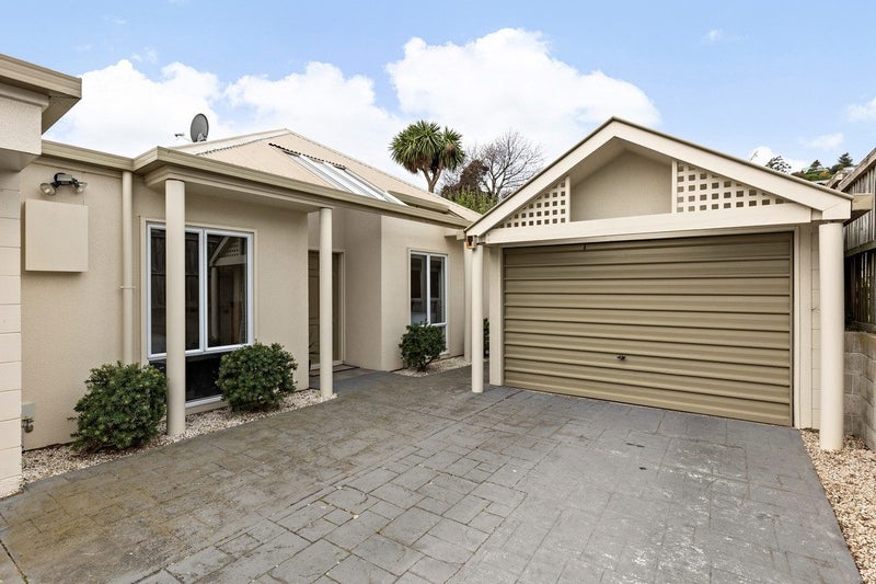 2/18 Palatine Terrace, Huntsbury, Christchurch - Carousel 1