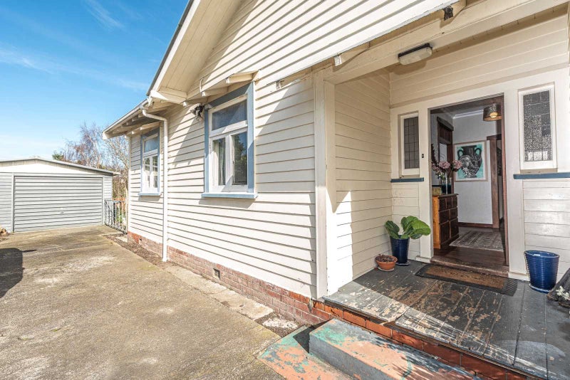 17 Kawatiri Avenue, Gonville, Whanganui - Carousel 2