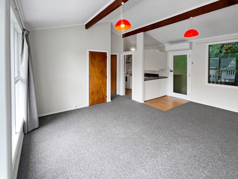 32 Ngaio Road, Kelburn, Wellington - Carousel 2