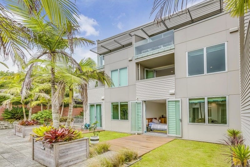 2/117 Shelly Beach Road, Ponsonby, Auckland - Carousel 1