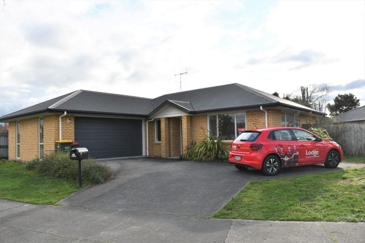 40 Wiltshire Drive, Huntington, Hamilton - Carousel 1