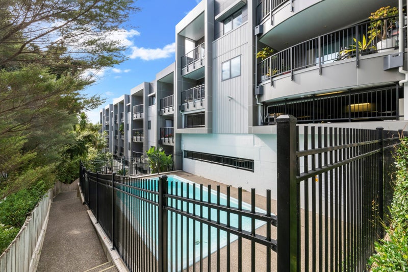 32/241 Hinemoa Street, Birkenhead, Auckland - Carousel 1