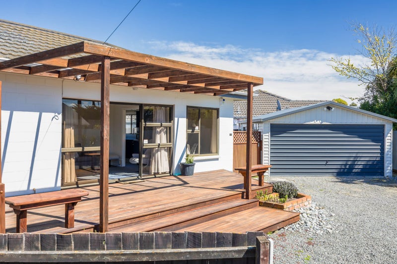 1/44B Union Street, New Brighton, Christchurch - Carousel 1