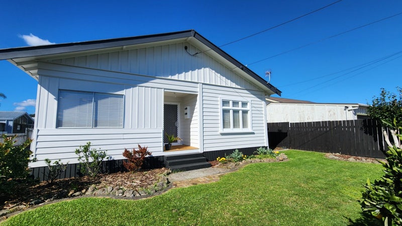32 King ST, Kensington, Whangarei  - Carousel 1