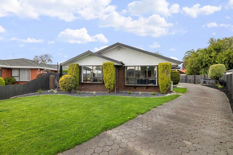 25 Tivoli Place, Bishopdale, Christchurch - Carousel 1