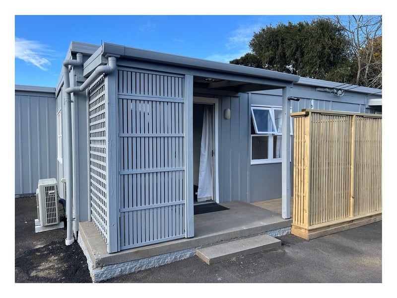 4/3 Littler Place, Hamilton East, Hamilton - Carousel 1