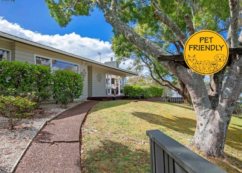 98 Angelo Avenue, Howick, Auckland - Carousel 1