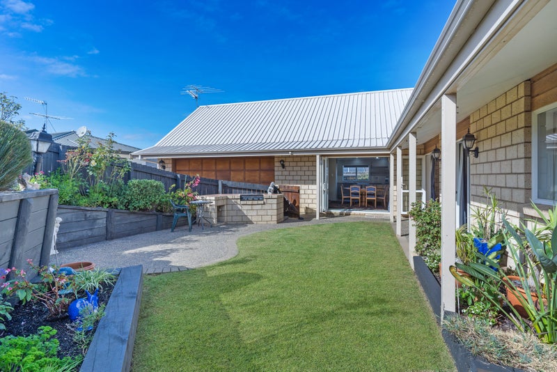 31E Kaiwaka Road, Waiuku, Waiuku - Carousel 1