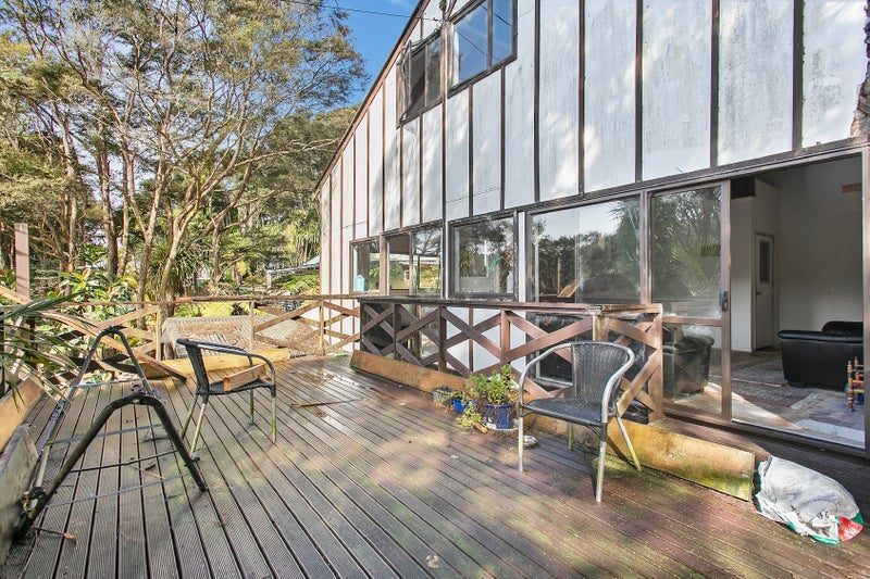 68 Mountain Road, Henderson Valley, Auckland - Carousel 2