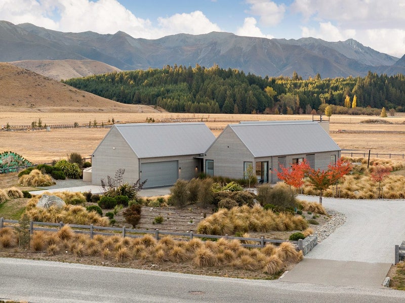10 Musterers Way, Ben Ohau, Twizel - Carousel 2