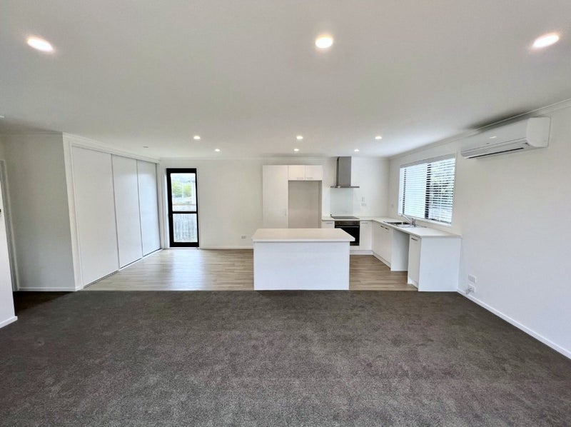 141 Bucklands Beach Road, Bucklands Beach, Auckland - Carousel 2