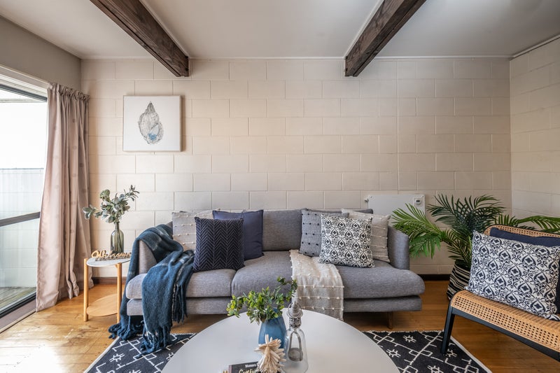 3/33 Frankmoore Avenue, Johnsonville, Wellington - Carousel 1