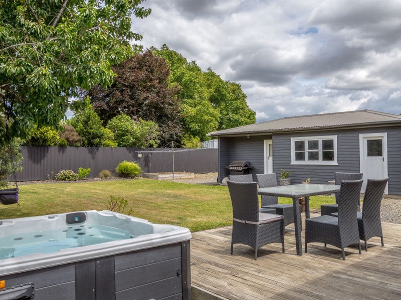 22 Sackville Street, Martinborough - Carousel 2