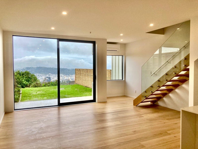 3/78 Orangi Kaupapa Road, Northland, Wellington - Carousel 2