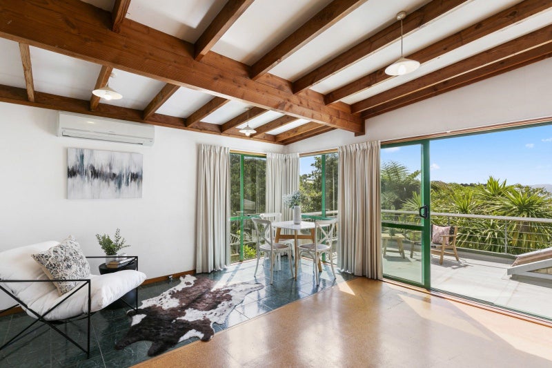 6 Koromiko Road, Aro Valley, Wellington - Carousel 1