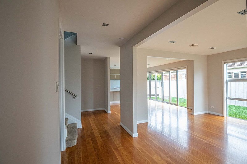 10 King Edward Avenue, Epsom, Auckland - Carousel 2