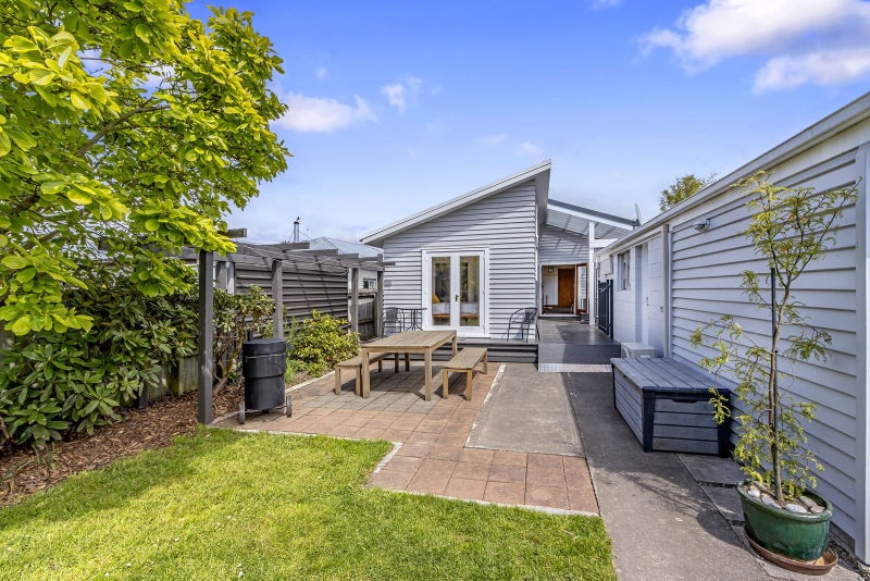 194 Selwyn Street, Spreydon, Christchurch - Carousel 1