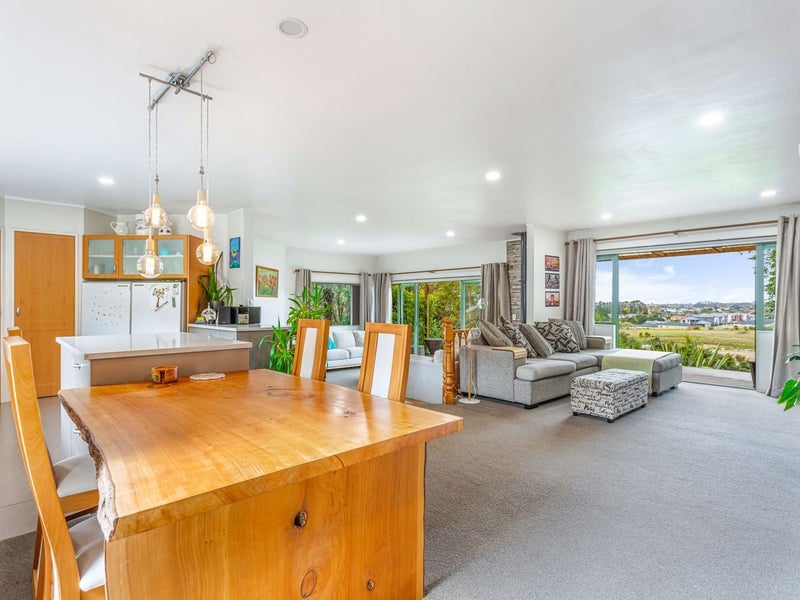 1/199 Birdwood Road, Massey, Auckland - Carousel 2