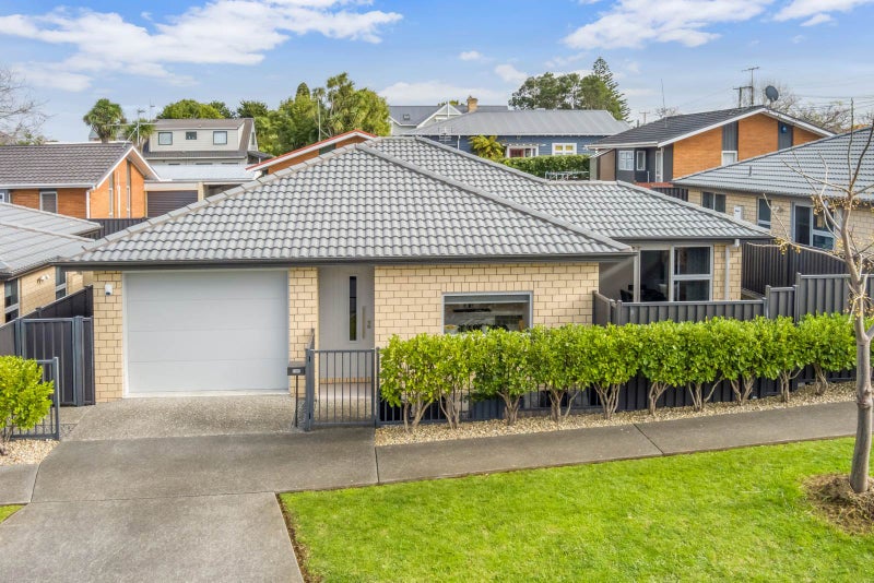 112B Victoria Street, Onehunga, Auckland - Carousel 1
