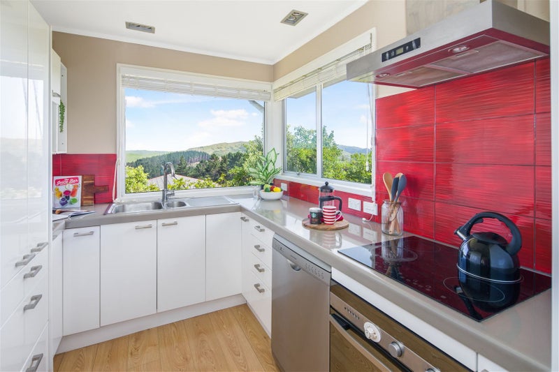 27 Lomita Road, Johnsonville, Wellington - Carousel 2
