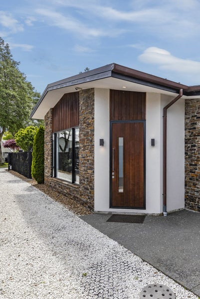 90A Poulson Street, Addington, Christchurch - Carousel 31