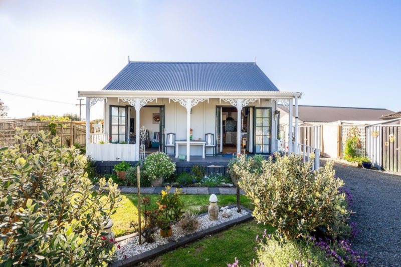 33 Shoemaker Road, Waipu, Waipu - Carousel 1