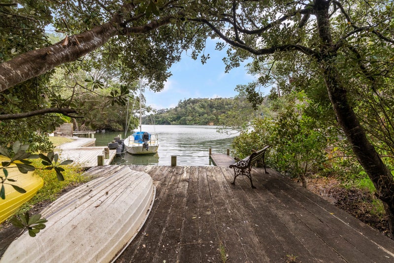 30A Beach Haven Road, Beach Haven, Auckland - Carousel 2