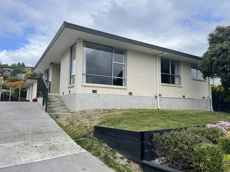 1/8 Palatine Terrace, Huntsbury, Christchurch - Carousel 1