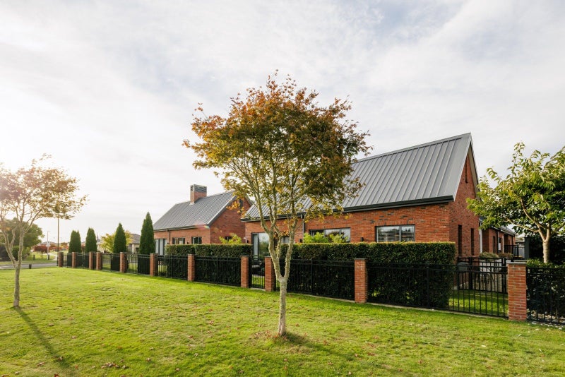 41 Pengover Avenue, Leamington, Cambridge - Carousel 1