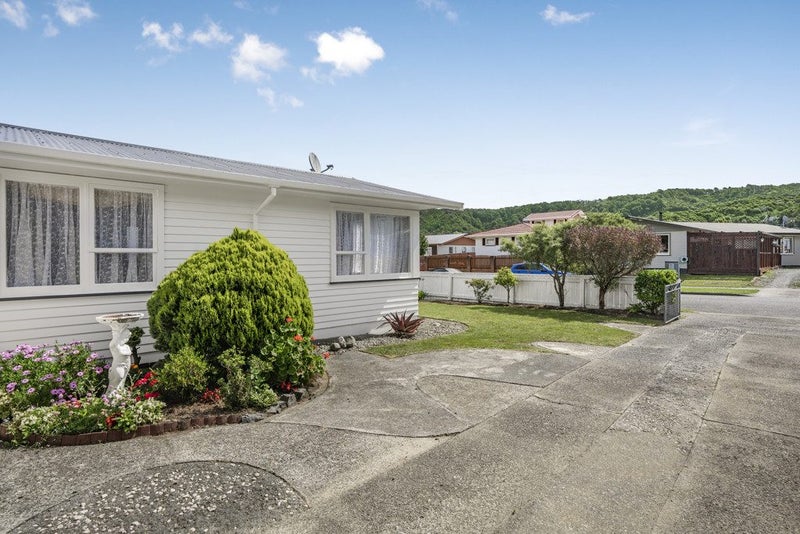 38 Momona Street, Wainuiomata, Lower Hutt - Carousel 21