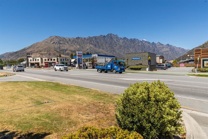 4/1062 FRANKTON Road, Frankton, QUEENSTOWN - Carousel 12