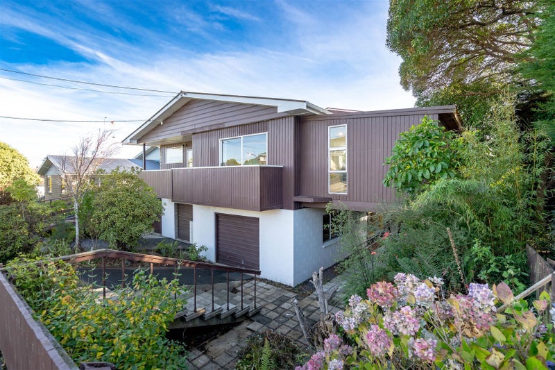 8 Gamma Street, Belleknowes, Dunedin - Carousel 1