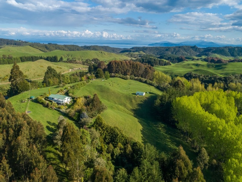 1916 Whangamata Road, Taupo - Carousel 1