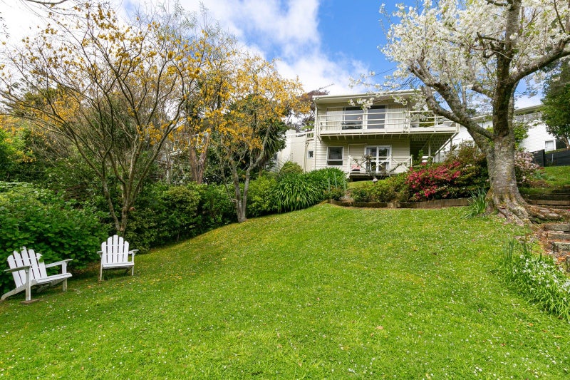 11A Kamla Way, Khandallah, Wellington - Carousel 2